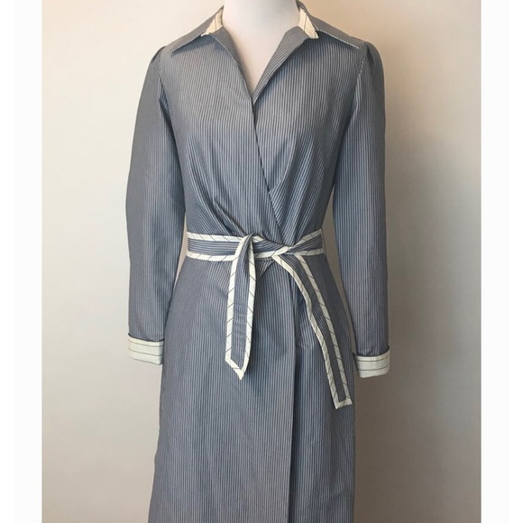 Banana Republic wrap around dress